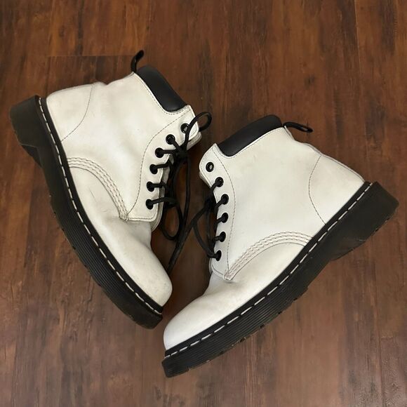 DR. MARTENS 939 White Smooth Leather High Top Boots - Picture 6 of 11